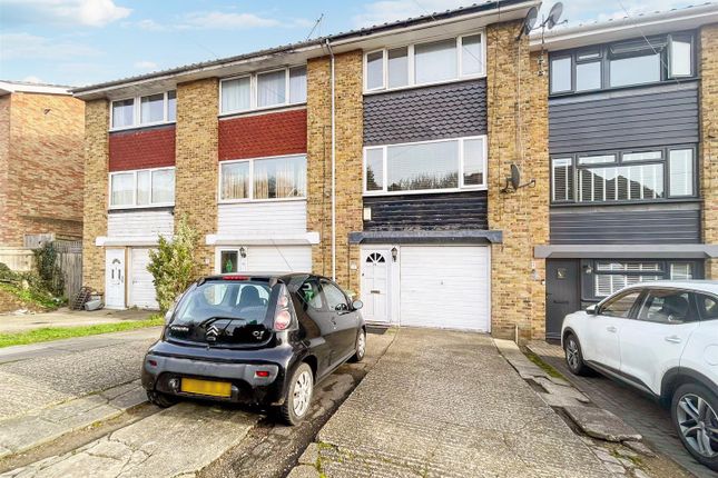 Thumbnail Town house for sale in Buckland Place, Maidstone