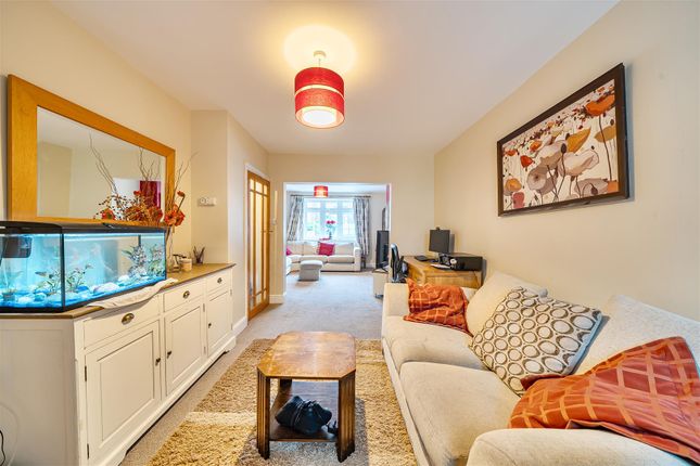 88, New Road, Rickmansworth photo 4