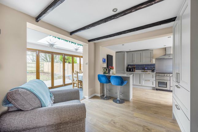 4 Willow Rise, Hereford photo 2
