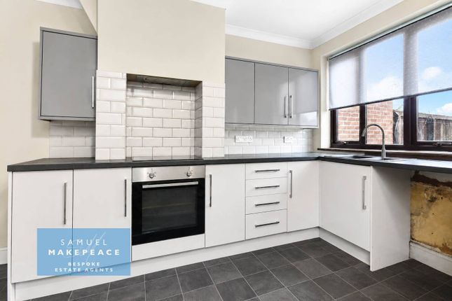 8 Lennox Road, Normacot, Stoke-on-Trent photo 4