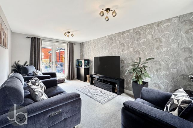 5, Primrose Avenue, Harwich photo 2