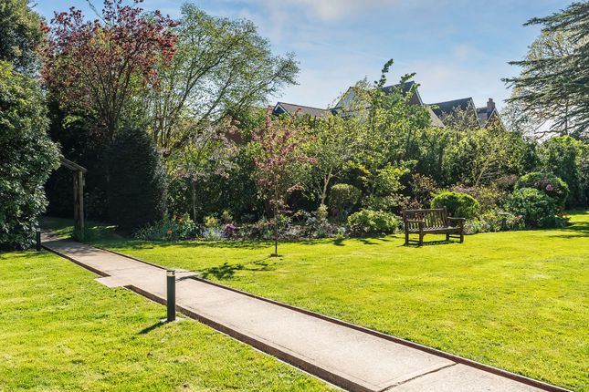 Flat 49, Chancellor House Mount Ephraim, Tunbridge Wells photo 4