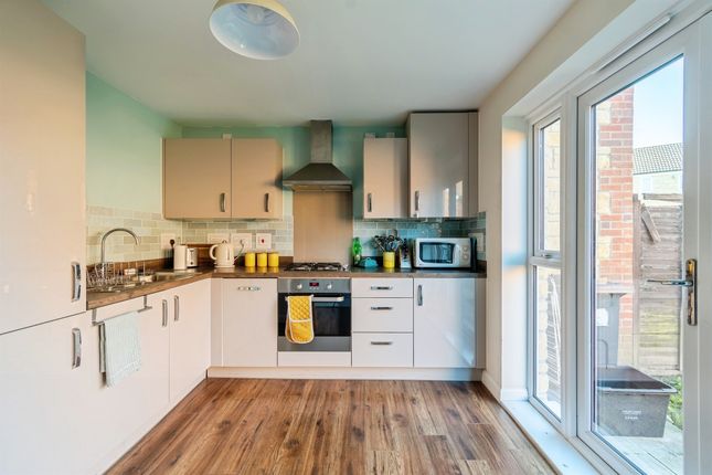 1, Hazel Crescent, CHIPPENHAM photo 4