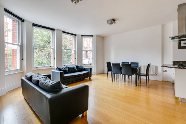 Thumbnail Flat to rent in Nevern Square, Earls Court