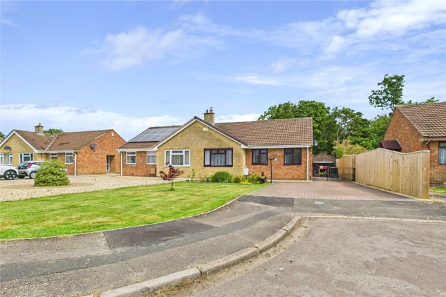 3-bed bungalow on 29, Deben Crescent, Swindon, £375,000