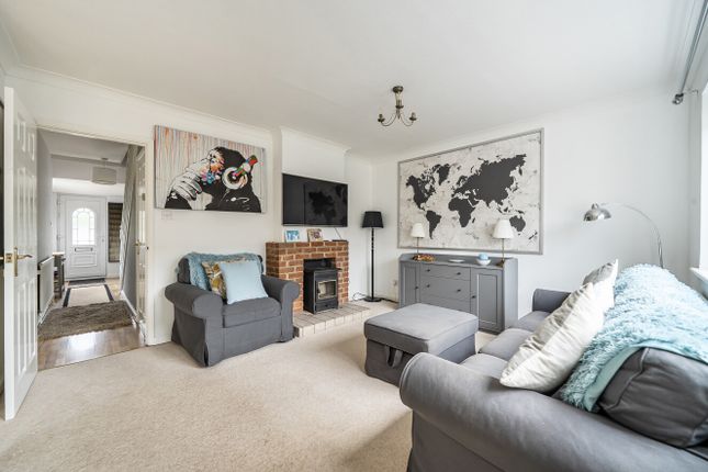 6, Chaucer Close, Winchester photo 2