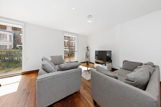 Flat 1, London photo 5