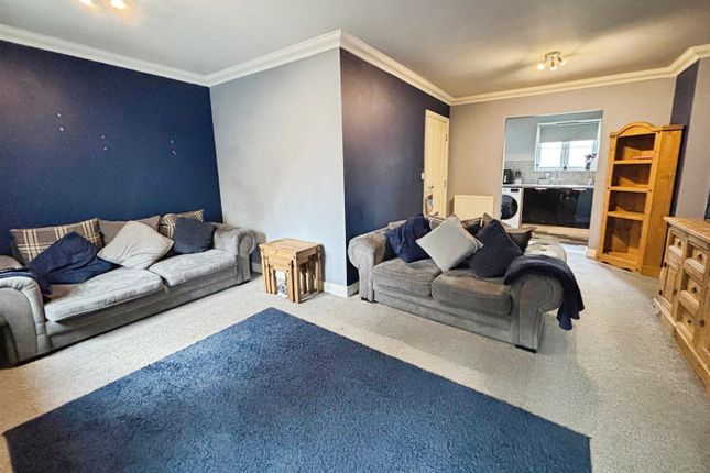 29, Beckside, Halifax photo 3