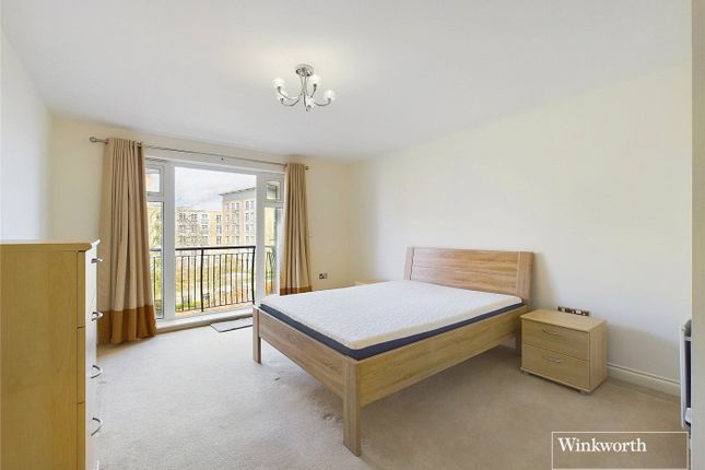 Flat to rent in Blakes Quay, Gas Works Road, Reading, Berkshire