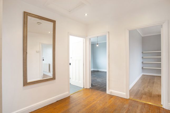 17 Cavendish House,, Chertsey Road, Twickenham photo 5