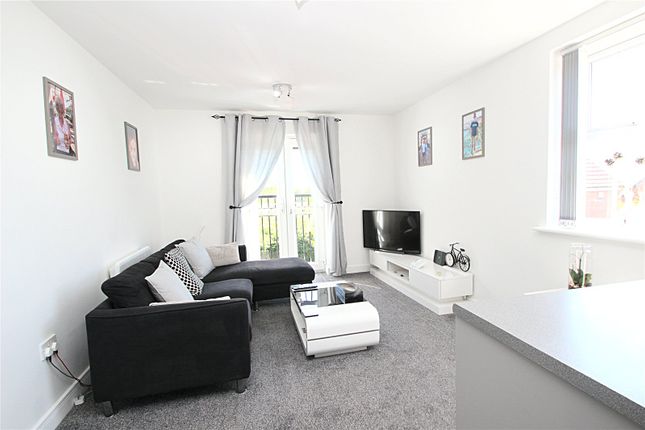 Flat for sale in Ebberton Close, Hemsworth, Pontefract, West Yorkshire