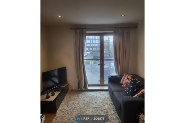 Thumbnail Flat to rent in Reed House, London