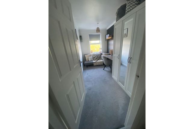 Flat for sale in St. Johns, Hinckley