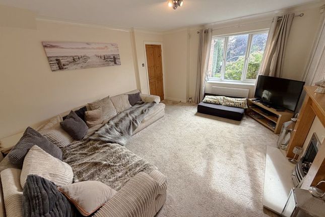 44, Oakwood Close, Blackpool photo 3