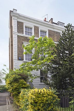 Thumbnail End terrace house for sale in Lauriston Road, Victoria Park, London