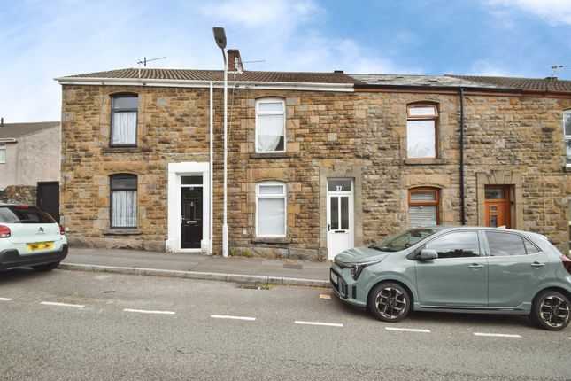 2-bed house on 37, Clyndu Street, Swansea, £90,000