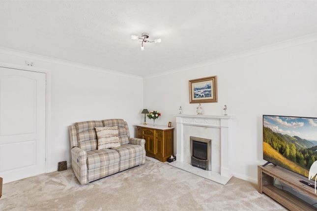 27, Stratton Close, Sunderland photo 4