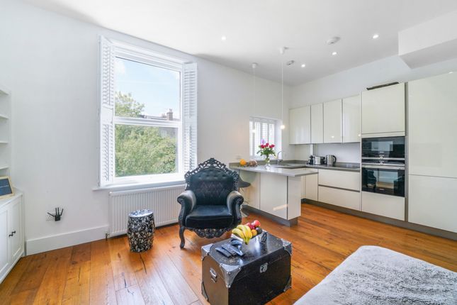 Thumbnail Flat for sale in Algernon Road, London