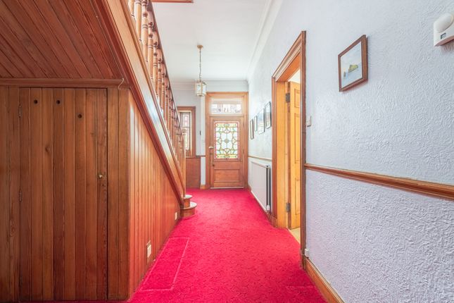 13, Murrayfield Gardens, Murrayfield, Edinburgh photo 4