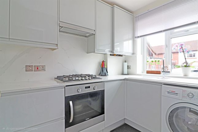 35, Wordsworth Mead, Redhill photo 3