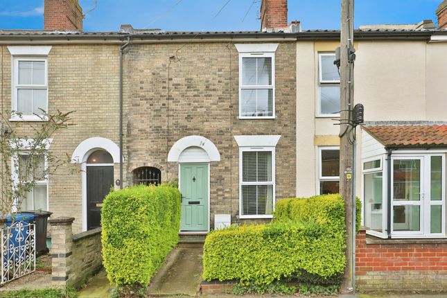 Thumbnail Terraced house for sale in Alexandra Road, Norwich