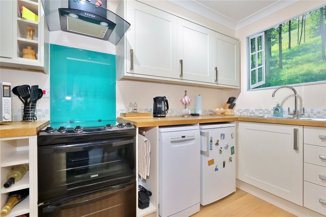 1, Highclere Court, Woking photo 3