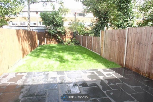 Kelvinbrook, West Molesey photo 5
