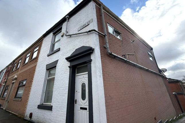 3-bed terraced on 2 Carr Street, Blackburn, £105,000