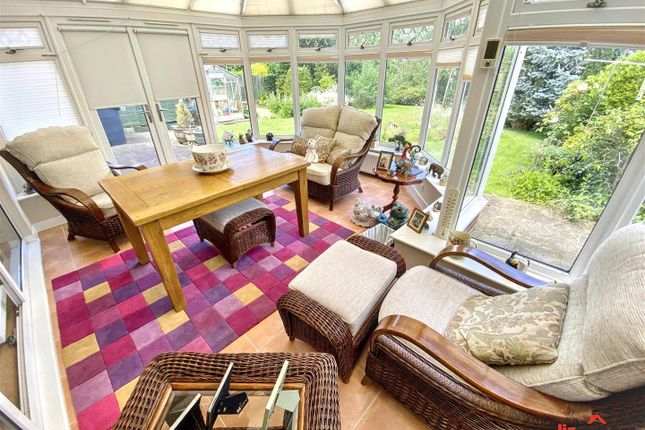3, Brookside, Burton-On-Trent photo 4