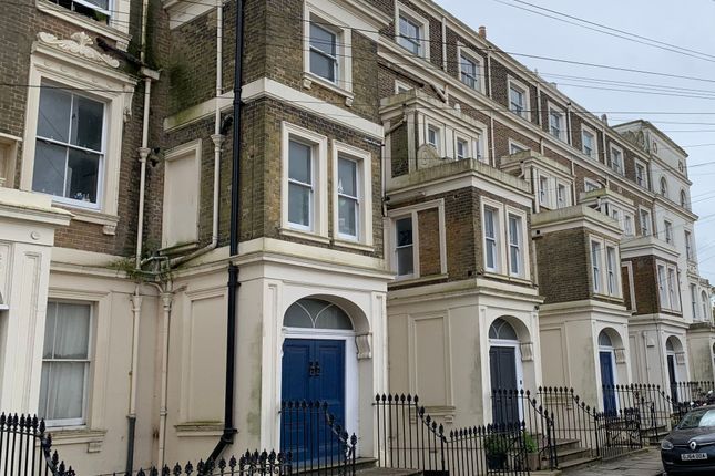 Flat to rent in 20 Westcliff Terrace Mansions, Pegwell Road