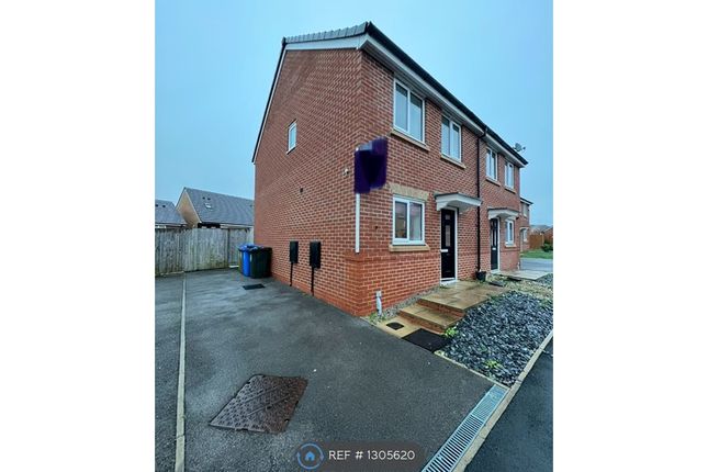 Thumbnail Semi-detached house to rent in Grassmoor Close, Middleton, Manchester