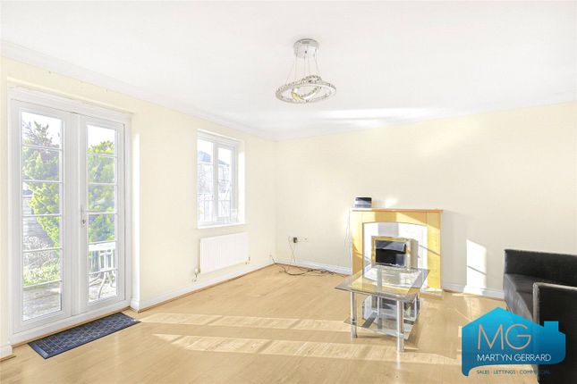 Terraced house to rent in Highbury Square, Southgate, London