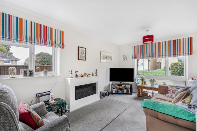 14, Elphick Road, Cirencester photo 4