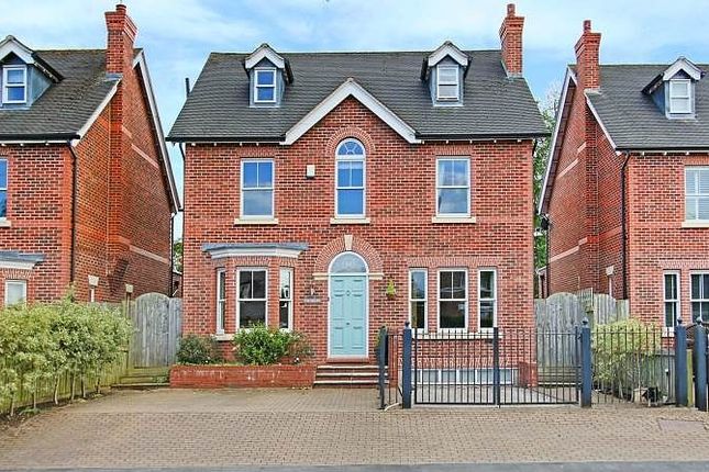 4-bed detached on The Hollies, 1c Strawberry Lane, Wilmslow, £4,000/mo