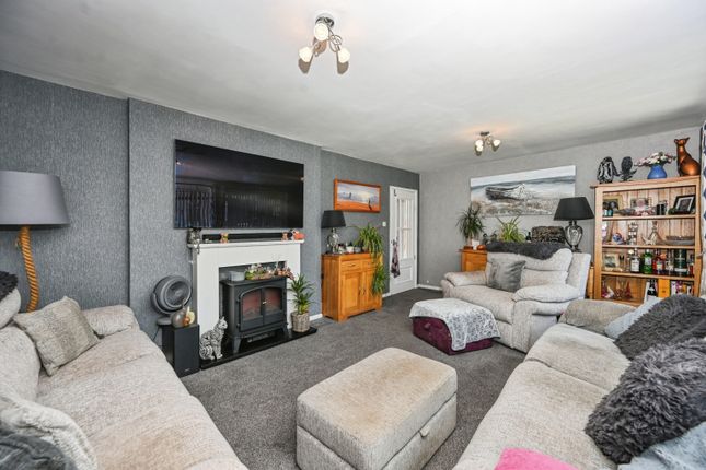 159, Common Road, Newton-le-Willows photo 4
