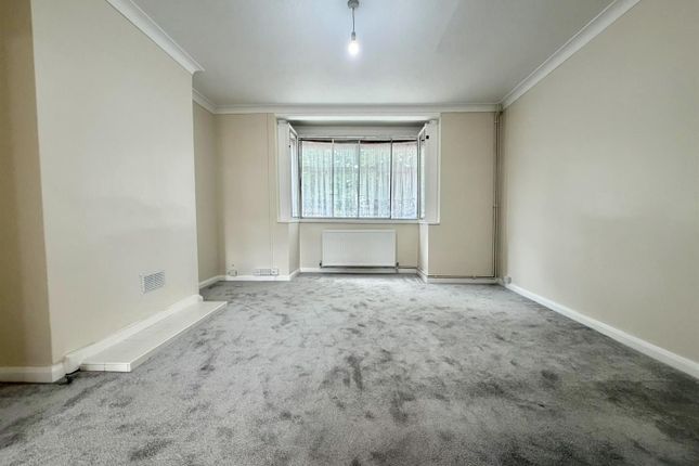 BUMPER, 514, Sipson Road, West Drayton photo 4