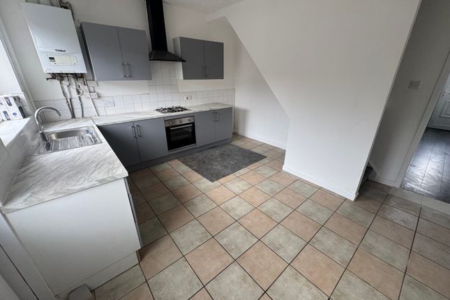 35, Ash Grove, Bolton photo 5