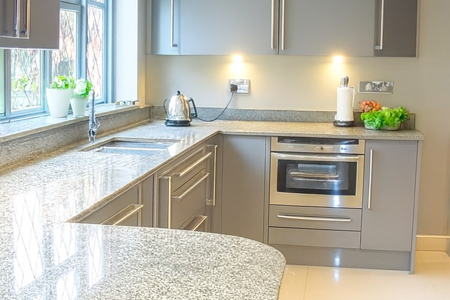 109, Arnliffe Drive, MILTON KEYNES photo 2