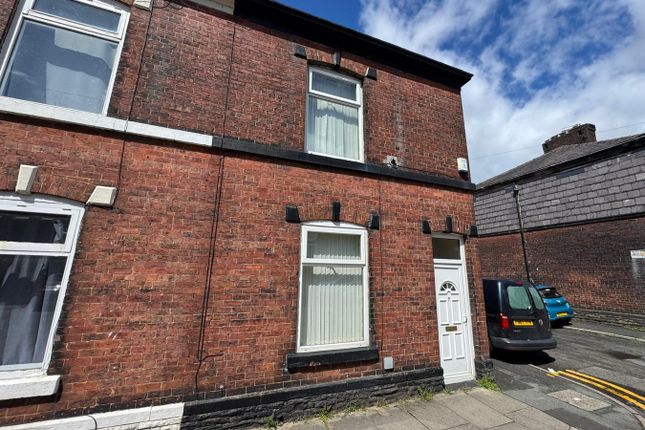 7, Milltown Street, Radcliffe, Manchester photo 2