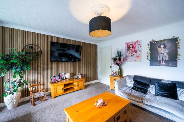 29, Warrix Avenue, Irvine photo 4
