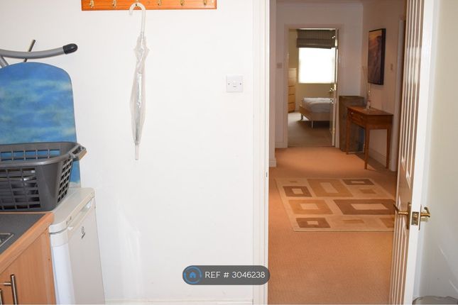Flat, St Andrews Court New Elvet, Durham photo 3