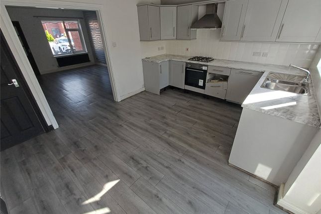 7, Antons Court, Merseyside photo 4