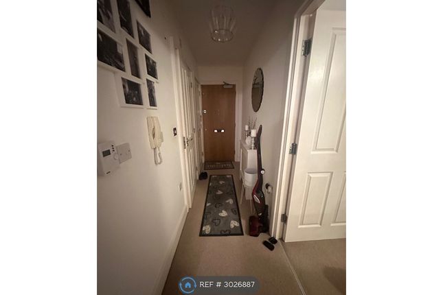Coxhill Way, Aylesbury photo 4