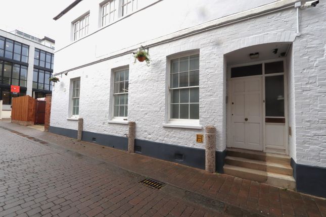 Thumbnail Flat to rent in St. Johns Lane, Gloucester