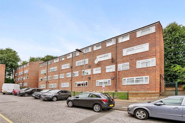 Thumbnail Maisonette for sale in Anerley Vale, Crystal Palace, London, Greater London
