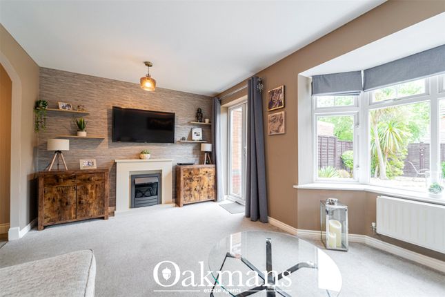 215, Park Way, Rednal photo 4