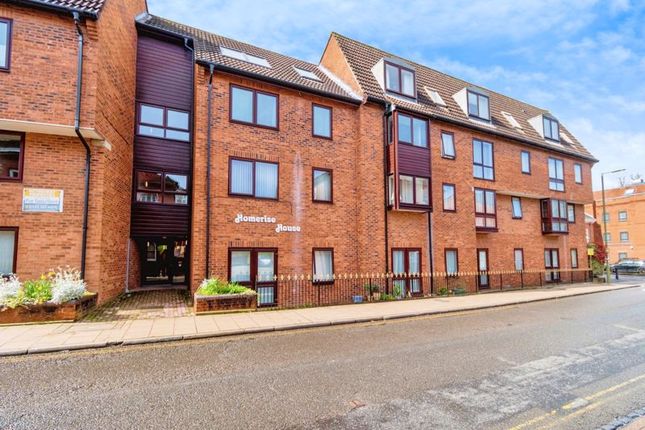 Flat for sale in Homerise House, Winchester