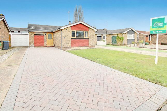 Thumbnail Bungalow for sale in Kithurst Crescent, Goring-By-Sea, Worthing, West Sussex