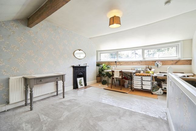 6, Henry Terrace, Leeds photo 4