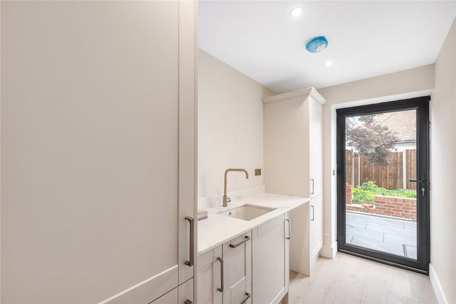 93, Hayes Lane, Beckenham photo 4